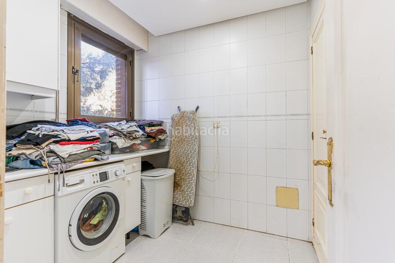 Foto d5f611f1-1d13-4849-9c2b-68f120477464. Xalet amb calefacció aparcament piscina a Norte Majadahonda