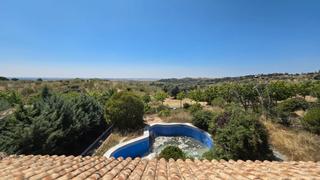 Xalet en Pino Alto-Navarredonda. Venta chalet independiente en valdemorillo
