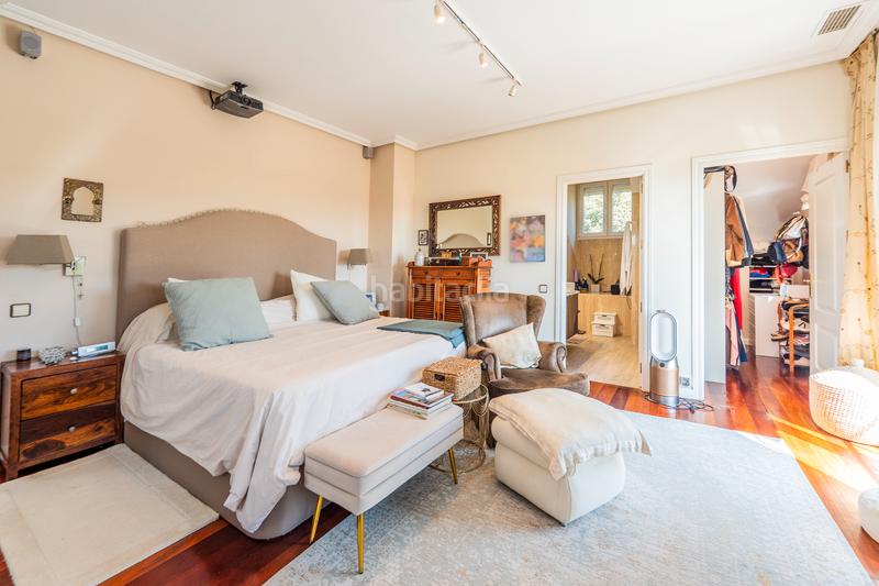 Foto 7d86aa9c-84a4-4ef3-9ee1-30ff4f68b636. Chalet mit heizung parking pool in Pino Alto-Navarredonda Valdemorillo