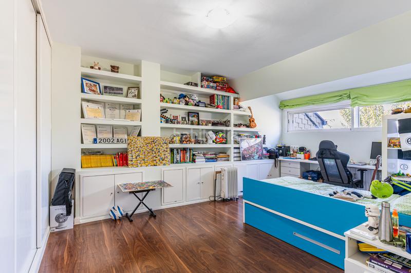 Foto 9ddd2cec-031b-409e-9aaf-14706ac34af2. Penthouse with heating parking pool in Norte Majadahonda