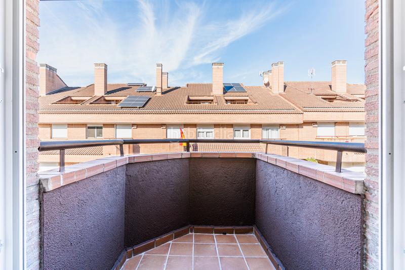 Foto 2ccd7a96-e6a2-427f-b77b-63e5edea484a. Semi detached house with heating parking pool in Carretera del Plantío Majadahonda