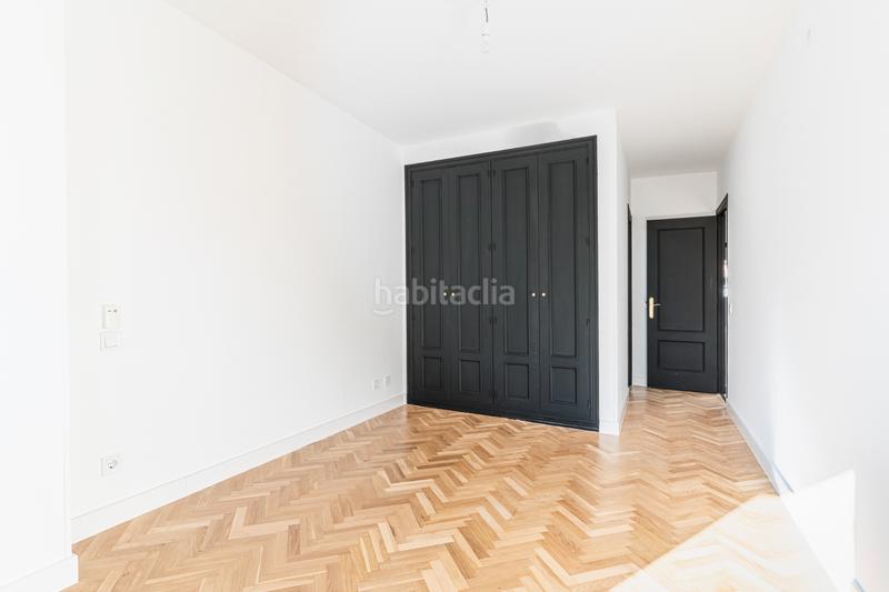 Foto 427c2956-9d51-433b-b616-55627ba67d30. Semi detached house with heating parking pool in Carretera del Plantío Majadahonda