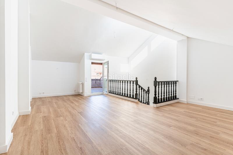 Foto 4cdb8c5c-e5d0-447c-ac5d-628ba9919e42. Semi detached house with heating parking pool in Carretera del Plantío Majadahonda