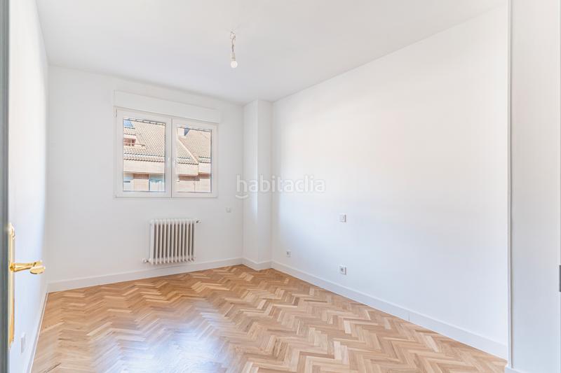 Foto 774f52d9-30a8-4af2-a15d-7e11bc4451e8. Semi detached house with heating parking pool in Carretera del Plantío Majadahonda