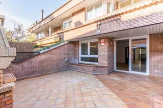 Maison jumelée à Carretera del Plantío. Venta chalet adosado en ctra. plantío