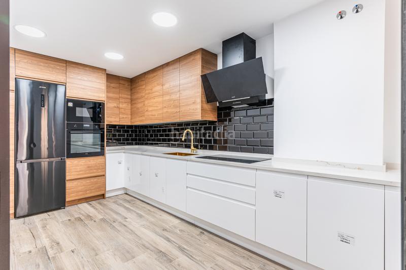 Foto bb778e50-f92e-4c3d-afa7-570814378a2d. Semi detached house with heating parking pool in Carretera del Plantío Majadahonda