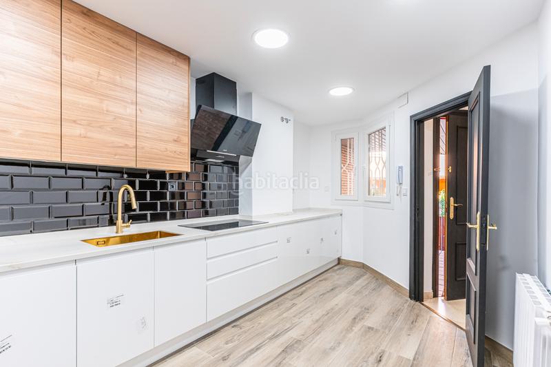 Foto c78a2d75-02b9-4892-8fe9-4235bb4ebe31. Semi detached house with heating parking pool in Carretera del Plantío Majadahonda