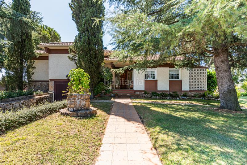 Foto 12ea72ca-c69c-4e3e-a905-78e439633030. Chalet avec chauffage piscine dans Cerro Alarcón Valdemorillo