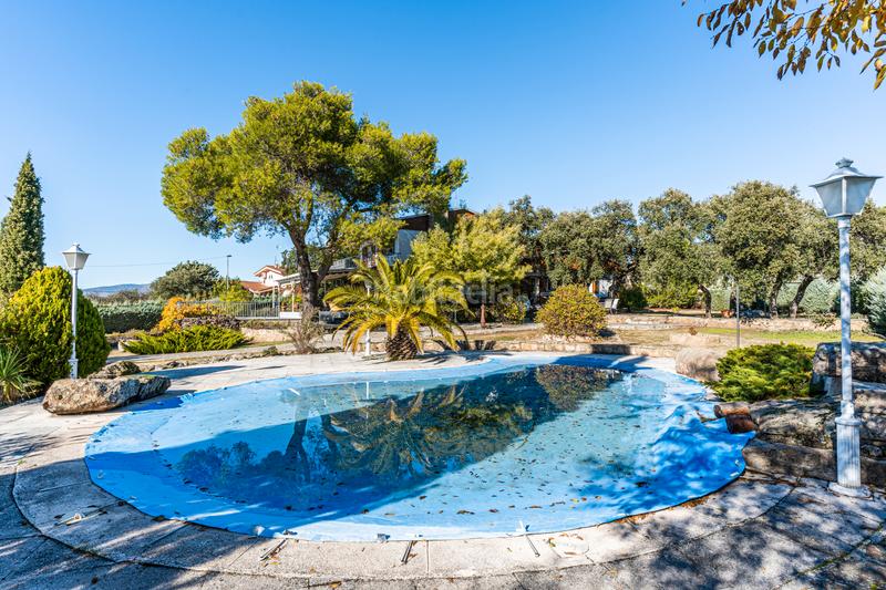 Foto 5e416c8f-c9e5-4939-a310-b958dc3ffea0. Chalet venta chalet independiente en Cerro Alarcón Valdemorillo