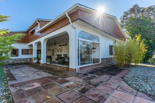 Chalet en Cerro Alarcón. Venta chalet independiente en valdemorillo