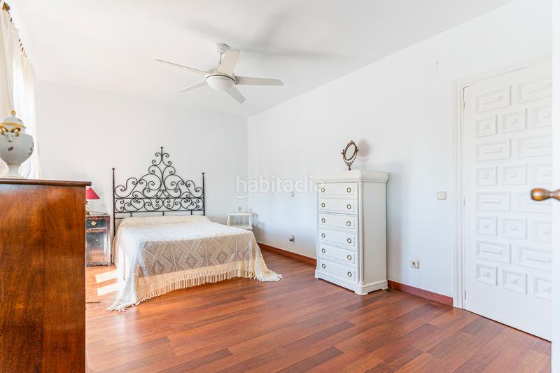 Foto d8f1c2a5-030a-4048-8c1a-0fa6d8225a0f. Chalet venta chalet independiente en Cerro Alarcón Valdemorillo