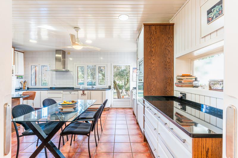 Foto e3887bfa-d2e6-40a5-943f-69a9c3d73b71. Chalet venta chalet independiente en Cerro Alarcón Valdemorillo