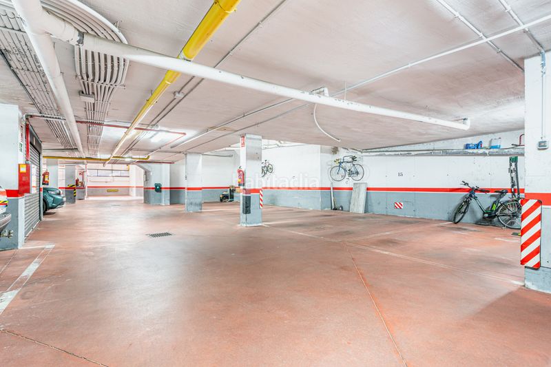 Foto d29c931d-1b9c-422c-9951-9190c9d28516. Dúplex amb calefacció aparcament piscina a Casco Antiguo Majadahonda