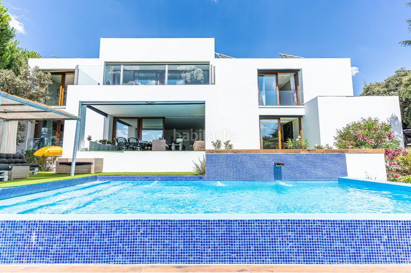 Foto c739ca08-de80-4cb5-a0b6-53334f8ccf7b. Chalet venta chalet independiente en Cerro Alarcón Valdemorillo