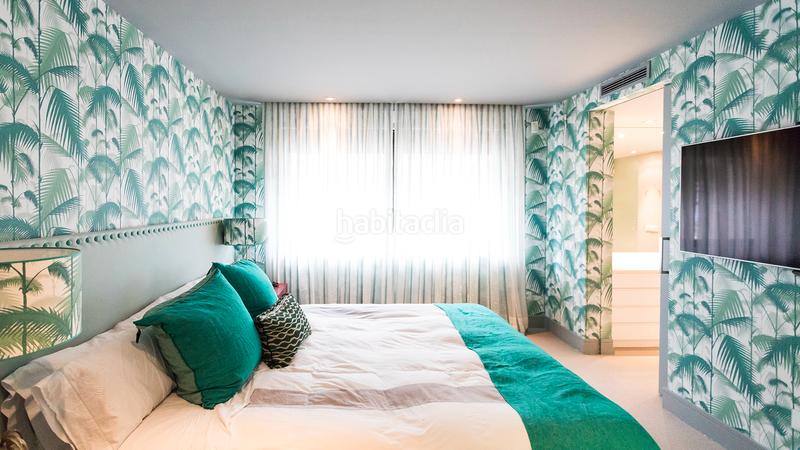 Foto 86b3b61d-429f-43c4-99e4-1528bb1e6834. Chalet con riscaldamento parcheggio piscina in urbanización La Moraleja La Moraleja