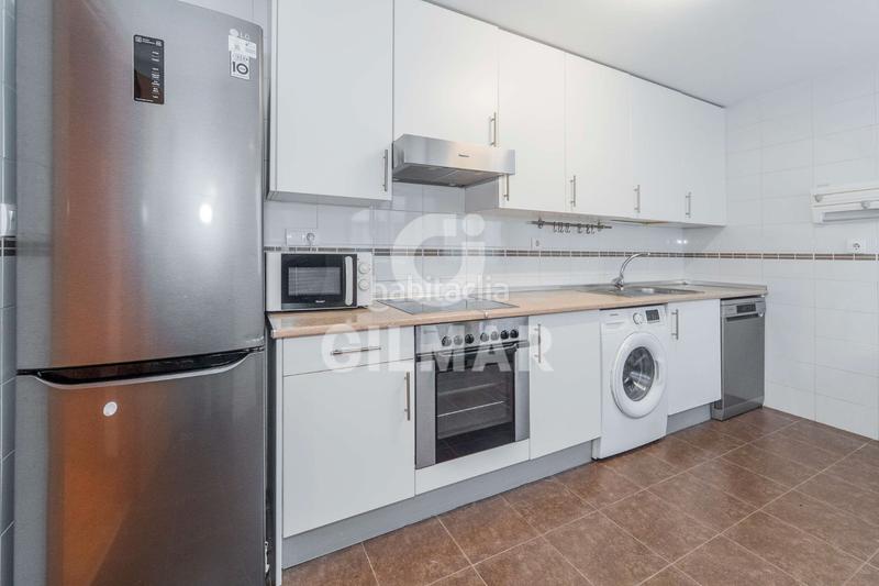 Foto 7b2290fa-1ab2-4a12-b625-976bcf053228. Appartement avec chauffage parking piscine dans Las Tablas Madrid