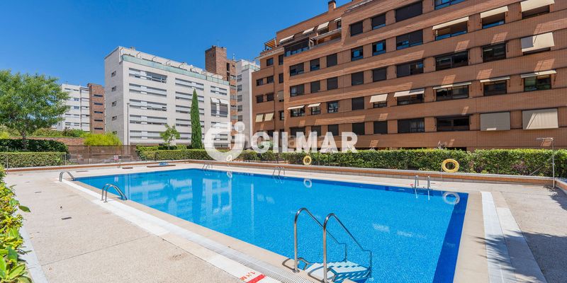 Foto fdd77d9f-7b63-4e9c-a877-a453875975a5. Pis amb calefacció aparcament piscina a Las Tablas Madrid