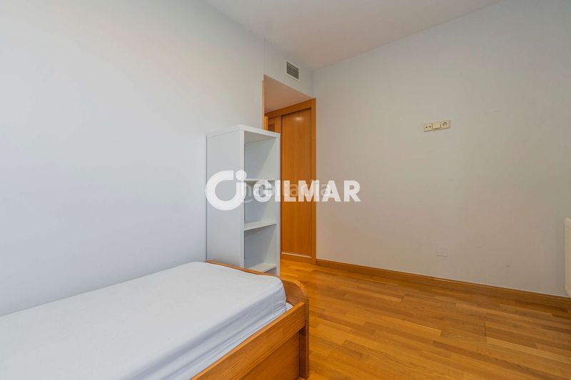 Foto 0db37e12-8881-4b8c-947c-d1e3a15f8b37. Àtic amb calefacció aparcament piscina a Norte Alcobendas