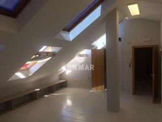 Oficina en Villalba Estación. Se vende oficina en collado villalba con una superficie de 70 m2