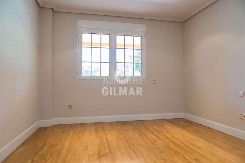 Foto 8061dfba-76e7-4ad7-915c-18e5ad77545c. Xalet amb calefacció aparcament piscina a Navalquejigo-Los Arroyos Escorial (El)