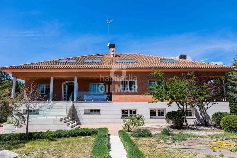 Foto 82f61983-5154-4463-8fe3-5696629d0700. Xalet amb calefacció aparcament piscina a Navalquejigo-Los Arroyos Escorial (El)