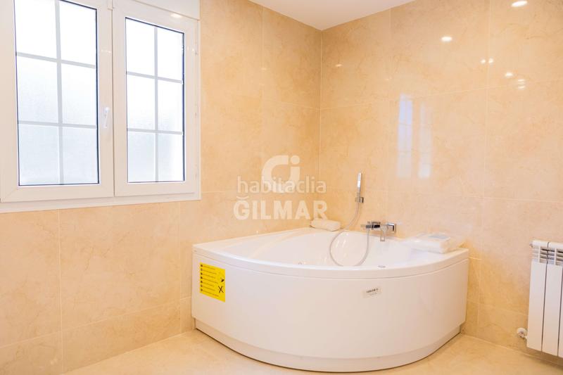 Foto 9b78cdd4-dfd2-4853-941d-3a32b3892aef. Xalet amb calefacció aparcament piscina a Navalquejigo-Los Arroyos Escorial (El)