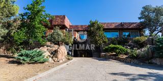 Chalet en Puerto Galapagar-Las Cuestas. Venta de precioso chalet independiente en una planta en la urb.