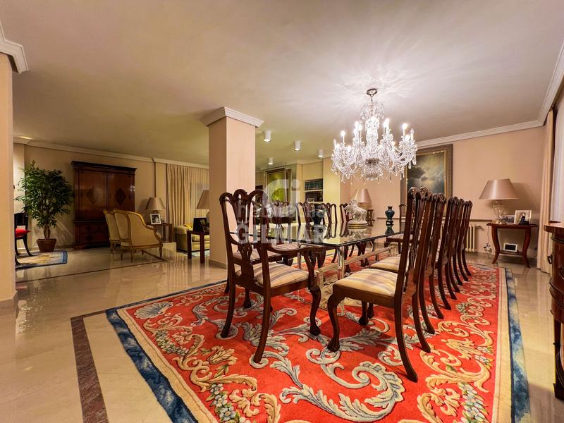 Foto b2db5be3-7924-4638-9c0c-e6d0c609e7e0. Chalet se pone en venta chalet exclusivo en urbanización dominio de fontenebro . con vigilancia 24 horas, club social, re en Collado Villalba