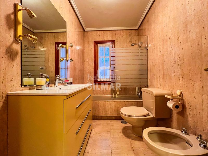 Foto eb20e7b8-3022-4b74-b8ad-edfc1e230494. Chalet se pone en venta chalet exclusivo en urbanización dominio de fontenebro . con vigilancia 24 horas, club social, re en Collado Villalba