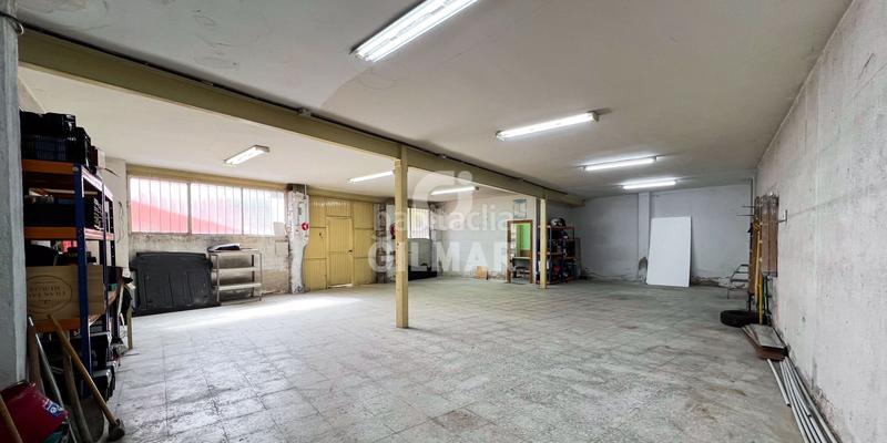 Foto 34af0521-82ae-4af7-8d02-cb2cd6f99570. Local commercial avec chauffage dans Guadarrama