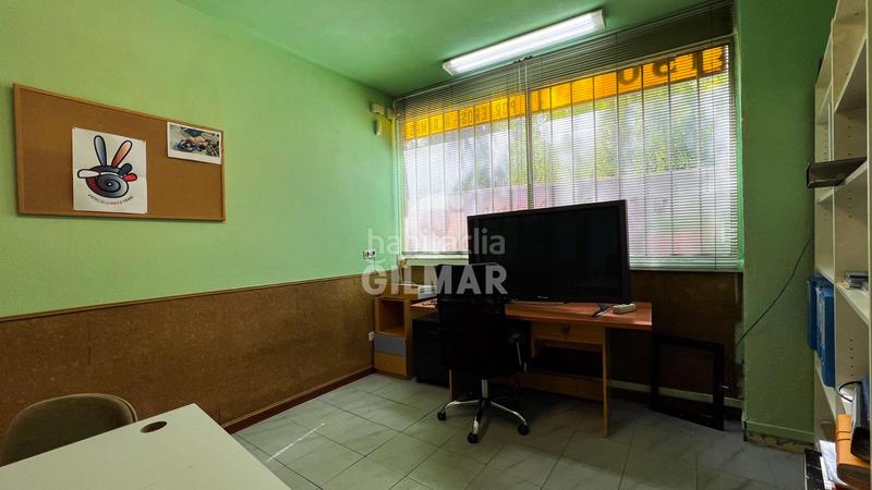 Foto 68b05186-f623-4635-a6f6-3c273b1de79e. Local commercial avec chauffage dans Guadarrama