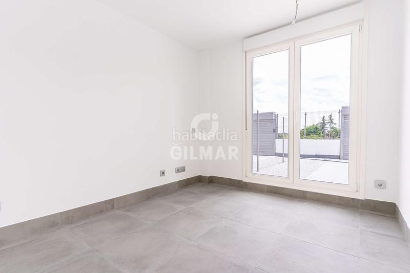 Foto 3aaf0606-31af-4dd6-b84e-89db6355aab6. Casa pareada descubre esta magnífica oportunidad de adquirir un chalet pareado de obra nueva . ubicado en una tranquila área res en Torrelodones