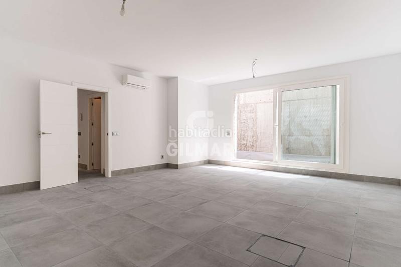 Foto 5202838f-1b8f-4f54-bbc0-919deffd5d50. Casa pareada descubre esta magnífica oportunidad de adquirir un chalet pareado de obra nueva . ubicado en una tranquila área res en Torrelodones