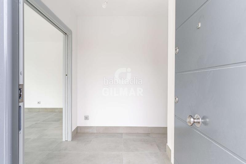 Foto 5814bc93-6683-41e7-9a77-90ca09ca2336. Casa pareada descubre esta magnífica oportunidad de adquirir un chalet pareado de obra nueva . ubicado en una tranquila área res en Torrelodones