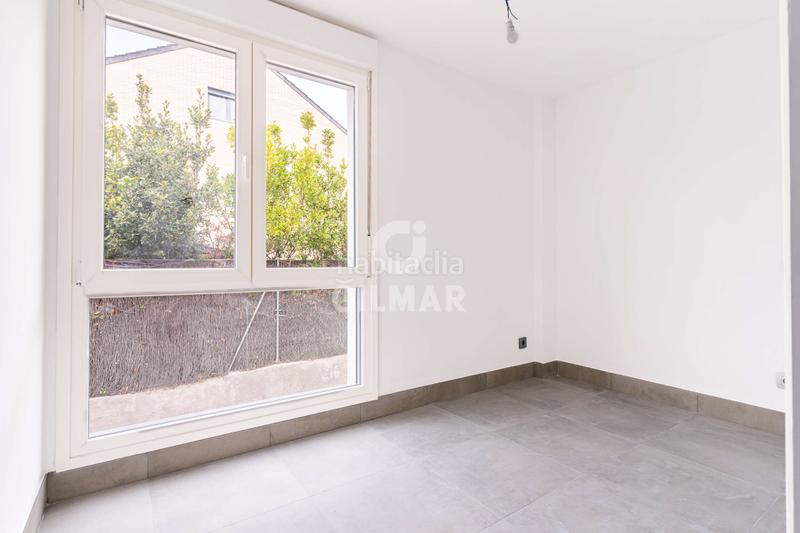 Foto 93289d32-1261-481d-a6c3-c626f398932b. Casa pareada descubre esta magnífica oportunidad de adquirir un chalet pareado de obra nueva . ubicado en una tranquila área res en Torrelodones