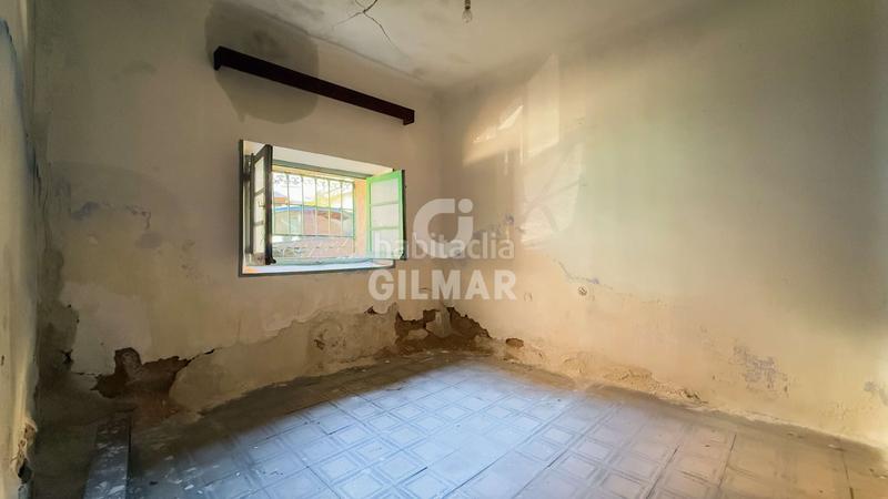 Foto b265525a-1c49-4124-93ef-34992b7ce3d3. Chalet descubre el encanto rústico en el corazón ! esta singular casa de piedra, ubicada en pleno centro del pueblo, en Manzanares el Real