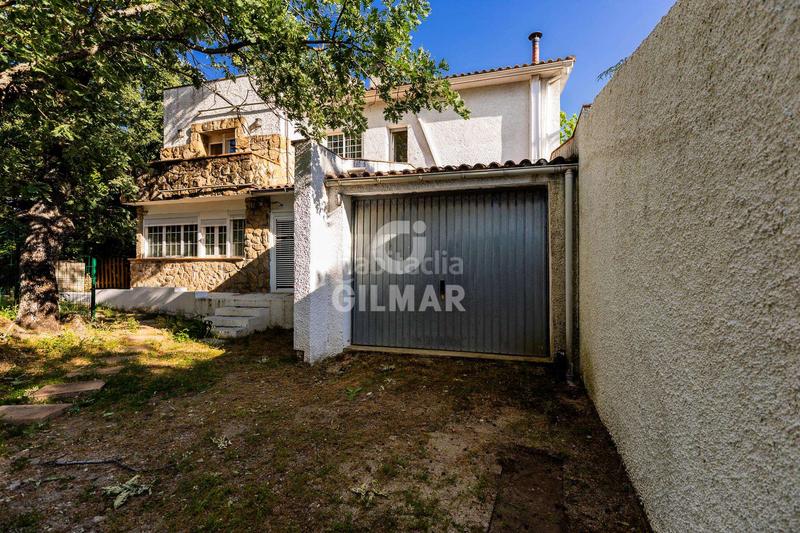 Foto f86db2c0-bbb9-493b-8e87-a9d38043706d. Chalet avec piscine dans Valdemorillo pueblo Valdemorillo