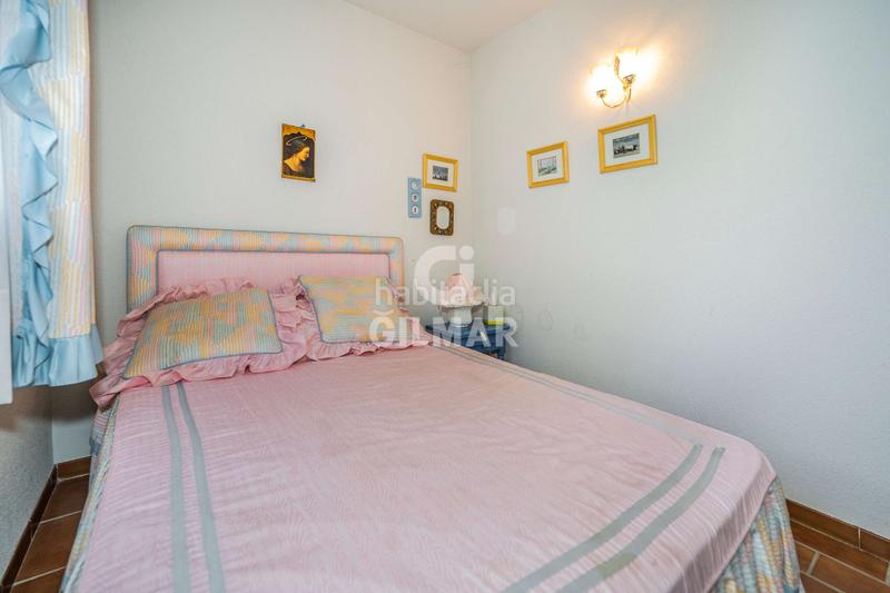 Foto 0d7aa532-101e-4889-924e-9bfe285c83e5. Chalet descubre este impresionante chalet independiente con piscina ubicado en becerril, un enclave privilegiado en el noroeste de madrid en Becerril de la Sierra