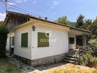 Xalet en Cercedilla. En el corazn de cercedilla, se encuentra este chalet independie
