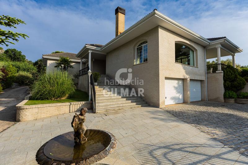 Foto 1366bd7b-f12a-41ab-a74b-180a49664a0f. Chalet mit heizung parking pool in Fontenebro-Altavista Collado Villalba