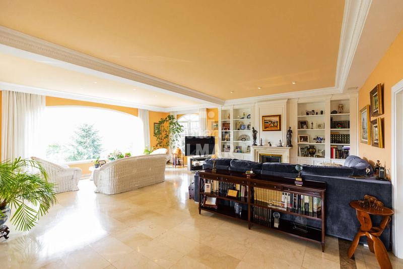 Foto 3b69efae-dbcc-43a5-abb5-f45bc92d7d65. Chalet mit heizung parking pool in Fontenebro-Altavista Collado Villalba