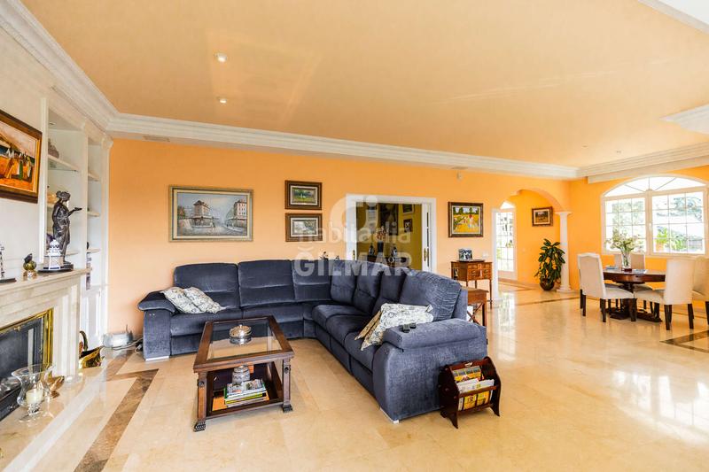 Foto 3e4ed15d-3af3-4f68-bbd2-c6eff8a00ced. Chalet mit heizung parking pool in Fontenebro-Altavista Collado Villalba