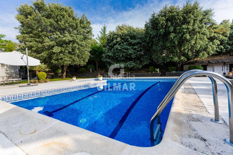 Foto 73766f1b-053d-4d3d-adf8-a3510f802af9. Chalet mit heizung parking pool in Fontenebro-Altavista Collado Villalba