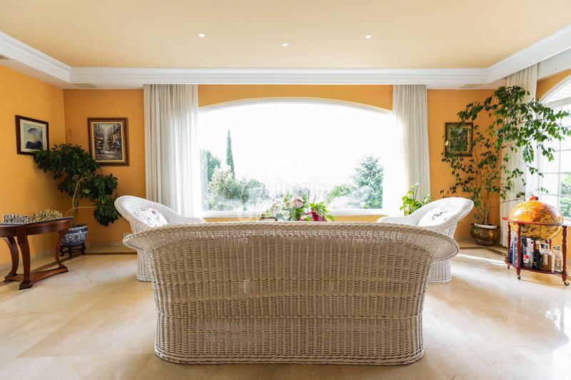 Foto 90989a61-0a8c-492a-b87d-fe34cde6efa8. Chalet mit heizung parking pool in Fontenebro-Altavista Collado Villalba