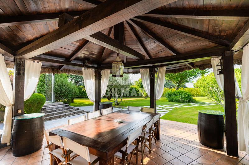 Foto b9f900e8-377a-4868-979f-d7e22e944c17. Chalet mit heizung parking pool in Fontenebro-Altavista Collado Villalba