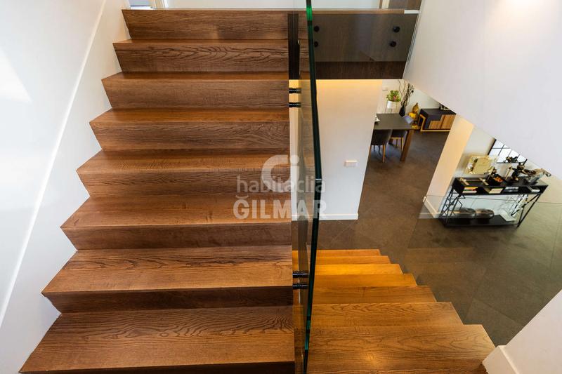 Foto 6bffa5cd-6ec0-479d-8299-b25893cae2f9. Chalet  independiente en venta urbanización privadadescubre este impresionante chalet independiente, completamente reformado y list en Collado Villalba