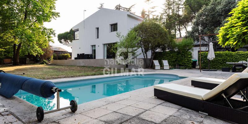 Foto 8e176c09-65be-4a50-92af-bb5576ab3258. Chalet  independiente en venta urbanización privadadescubre este impresionante chalet independiente, completamente reformado y list en Collado Villalba