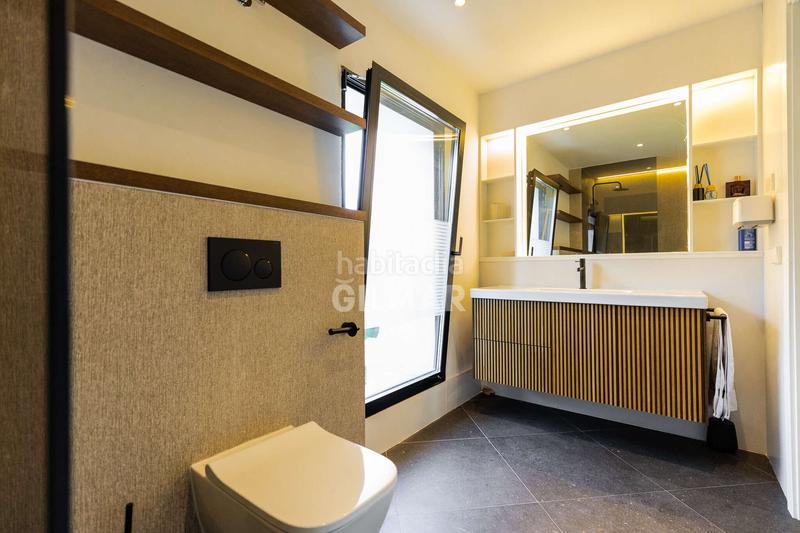 Foto 94dfda1c-6c82-46ff-9931-6cf8163736b3. Chalet  independiente en venta urbanización privadadescubre este impresionante chalet independiente, completamente reformado y list en Collado Villalba