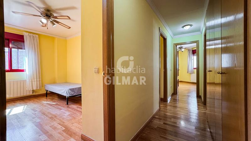 Foto c4113486-6ccc-4f4c-9504-3a4150278432. Pis amb calefacció aparcament piscina a Los Valles Collado Villalba