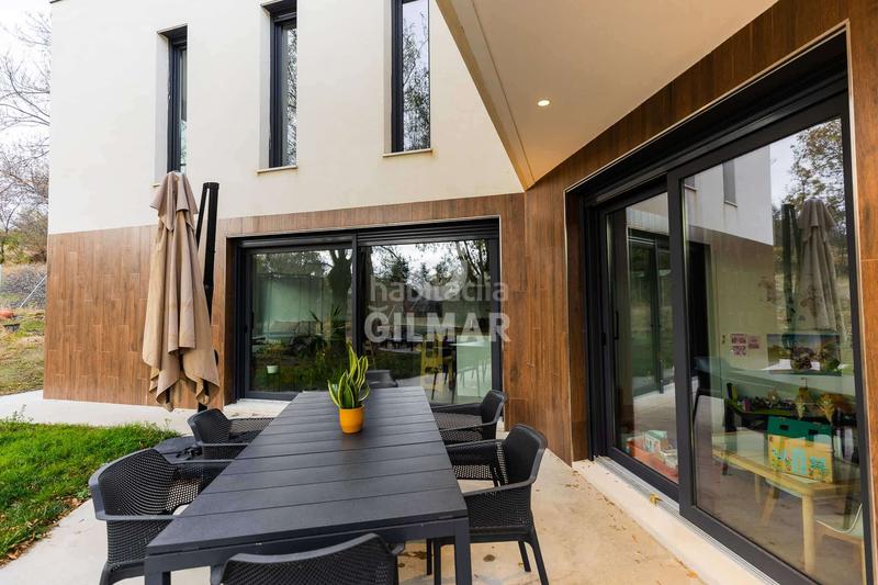 Foto 2c02d842-45c8-4714-b581-ce281d752e29. Chalet avec chauffage dans Mataelpino